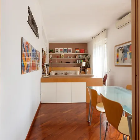 Cozy One Bedroom Via Volta - Mirable Pm * Μιλάνο